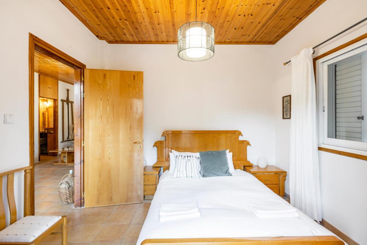 House Eufrosyne Apartman Mutulász Kültér fotó