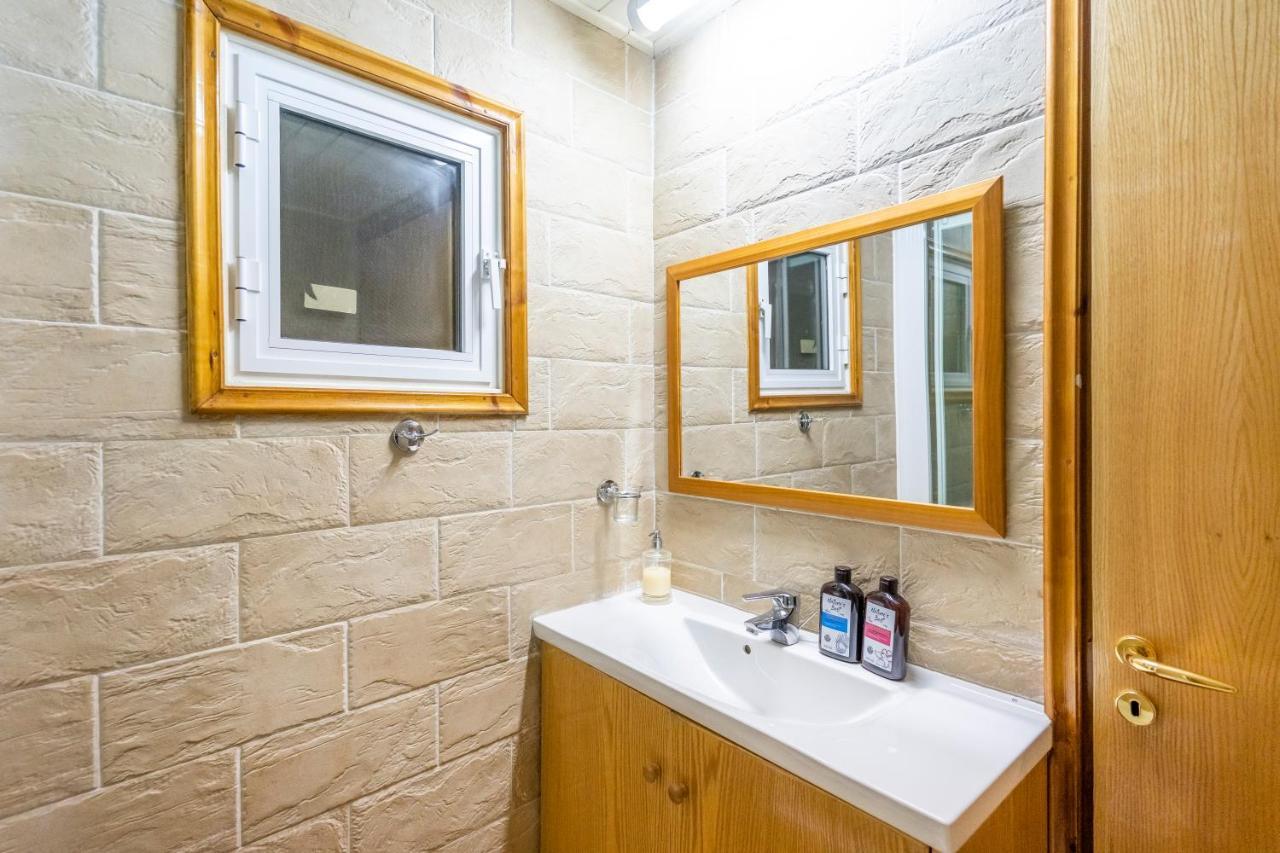 House Eufrosyne Apartman Mutulász Kültér fotó