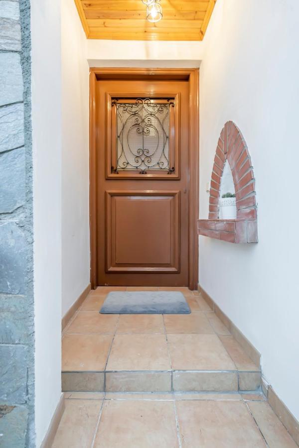 House Eufrosyne Apartman Mutulász Kültér fotó