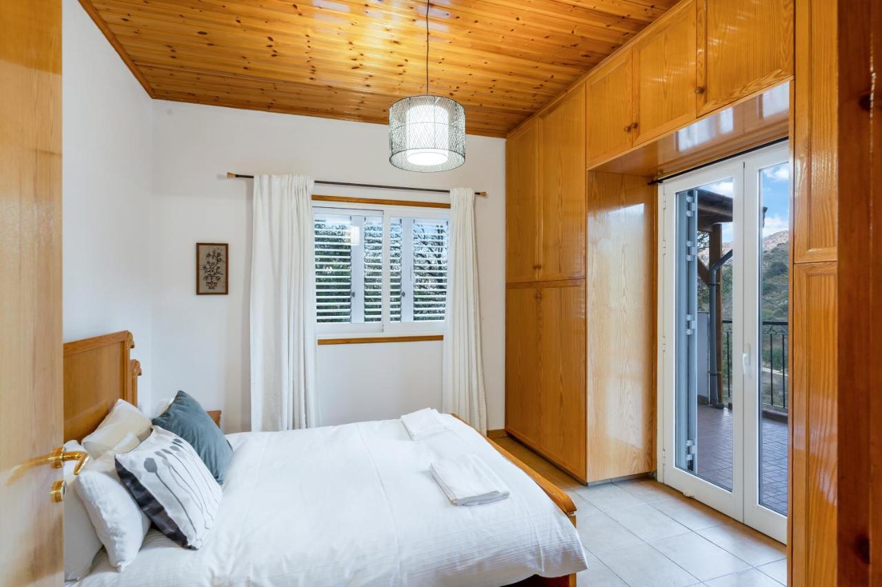 House Eufrosyne Apartman Mutulász Kültér fotó